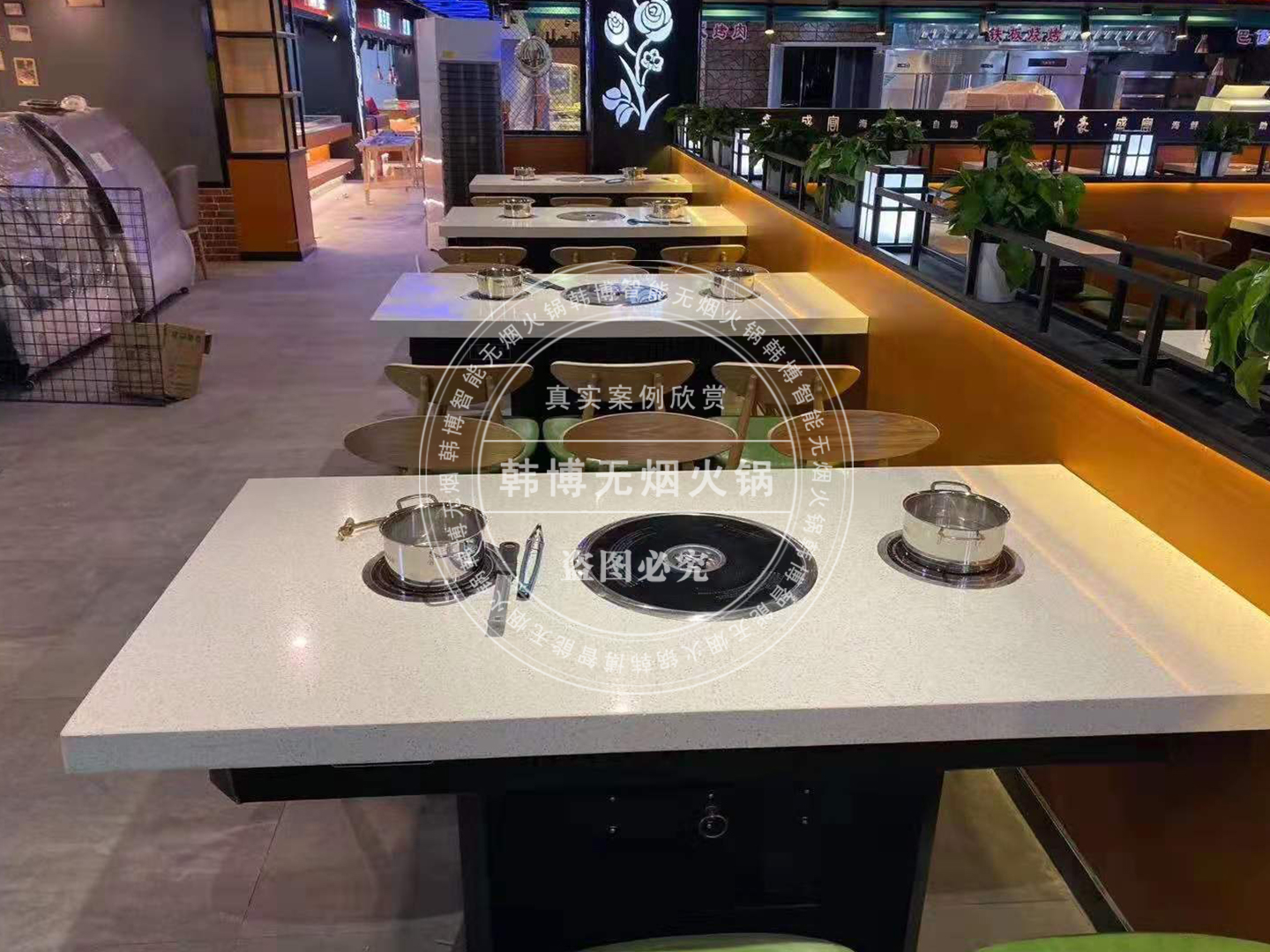無(wú)煙燒烤桌有哪些特點(diǎn)？為啥燒烤店生意比燒